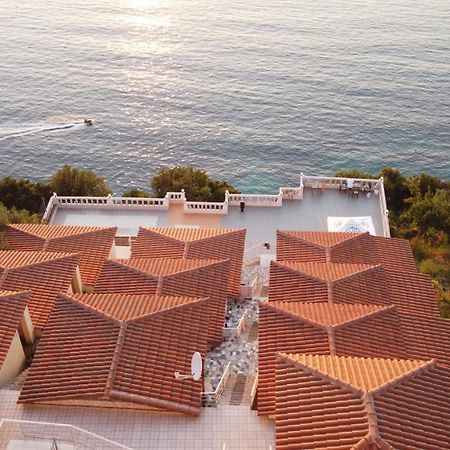 Sea View Apartments Vlore Ngoại thất bức ảnh