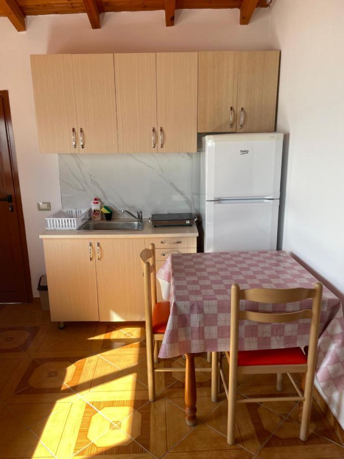 Sea View Apartments Vlore Ngoại thất bức ảnh