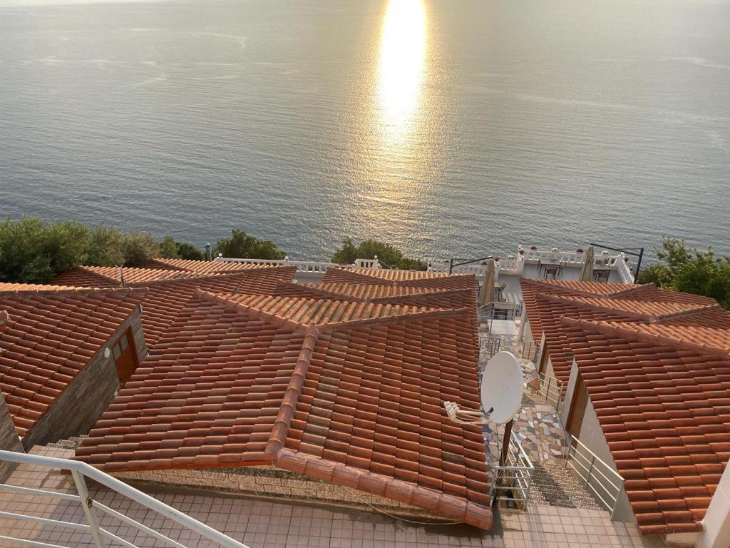 Sea View Apartments Vlore Ngoại thất bức ảnh